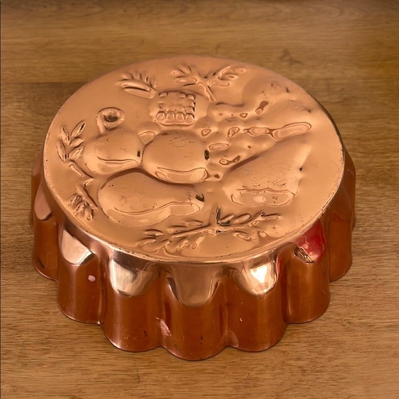 Vintage Copper Decorative Mold - Picture 2 of 5